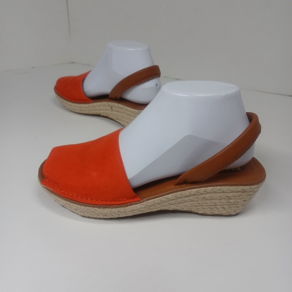 Kenneth Cole Shoes - Kenneth Cole Wedge Slingback Espadrille Fine Glass Red Tan Women's Size 6.5